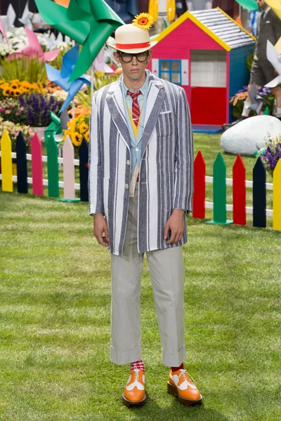 Look 33